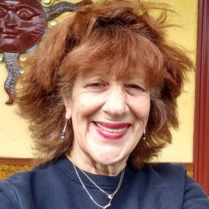 Meet your Posher, Carmen